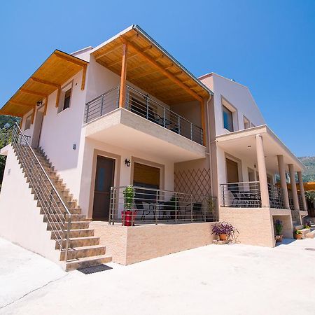 Kapsogeorgis Rooms كوينيرا المظهر الخارجي الصورة